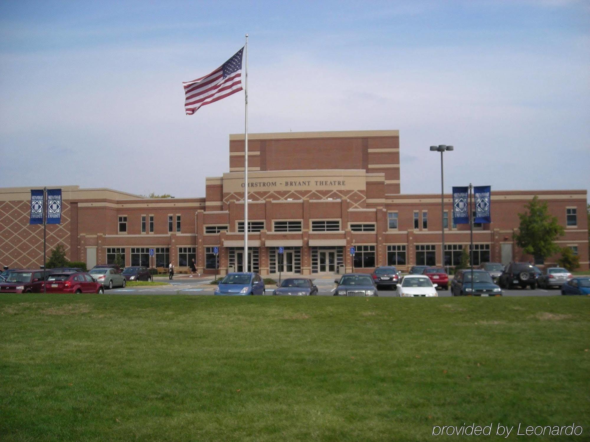 Holiday Inn Express Stephens City By Ihg Exterior foto